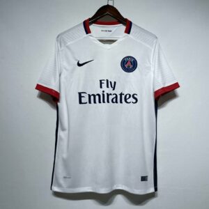 Equipacion Paris 15/16